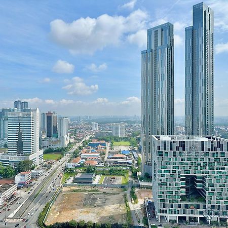 Sks Pavillion Residences By Stayrene Johor Bahru Exterior photo