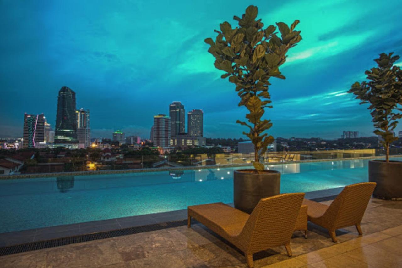 Sks Pavillion Residences By Stayrene Johor Bahru Exterior photo